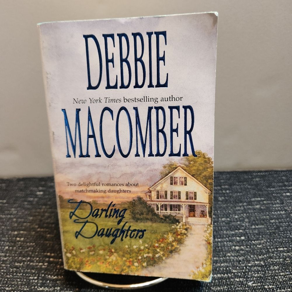 🖤 Darling Daughters by Macomber, Debbie Paperback Book Romance